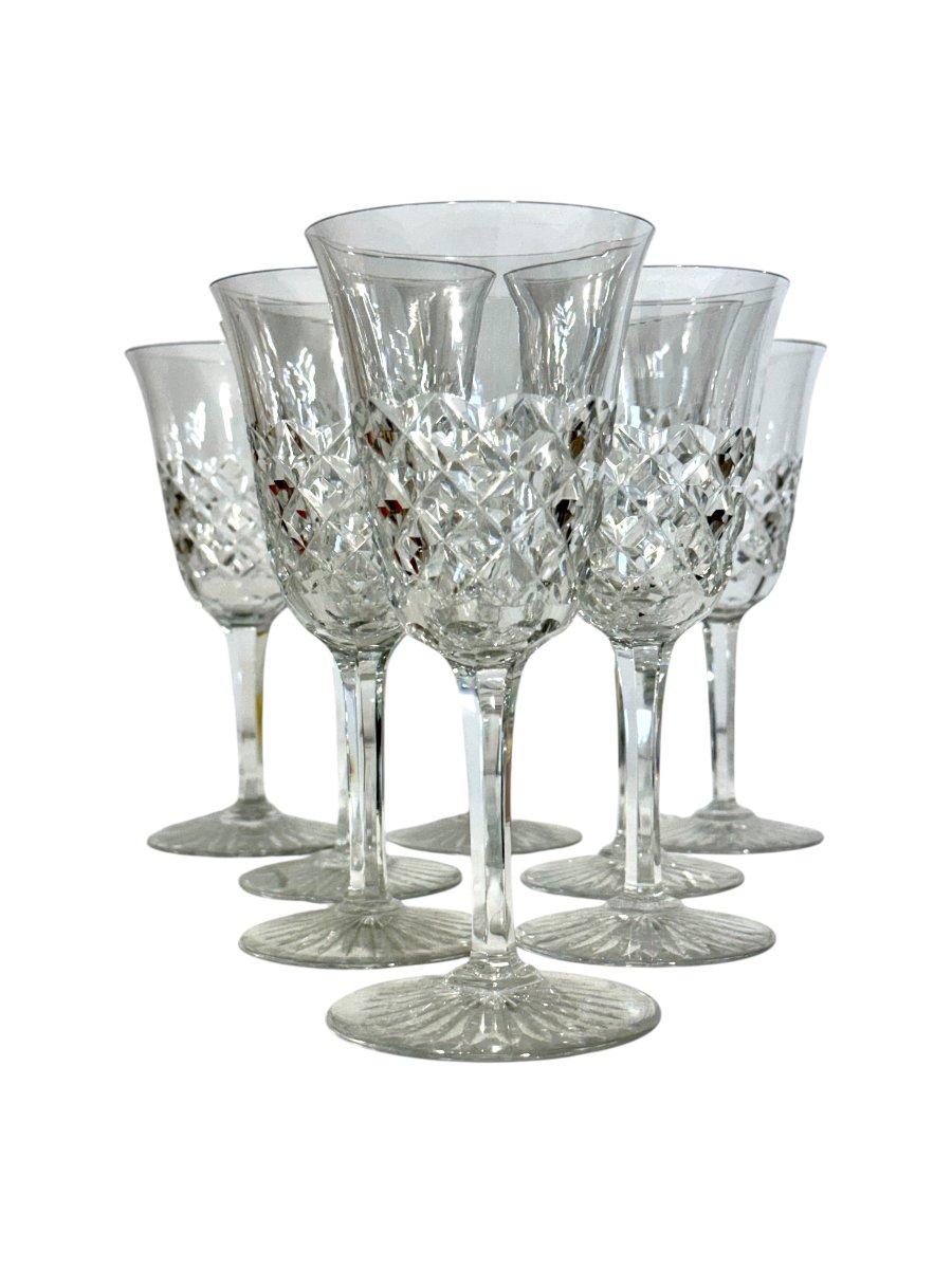 Service de 8 verres en cristal taillé Baccarat Modèle « Burgos », France, XXe siècle