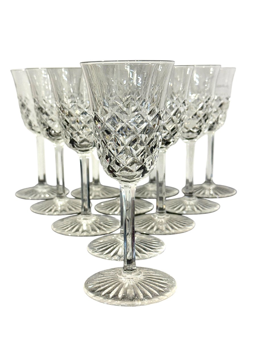  Set de 11 verres à vin en cristal Baccarat Modèle Burgos, vers 1940