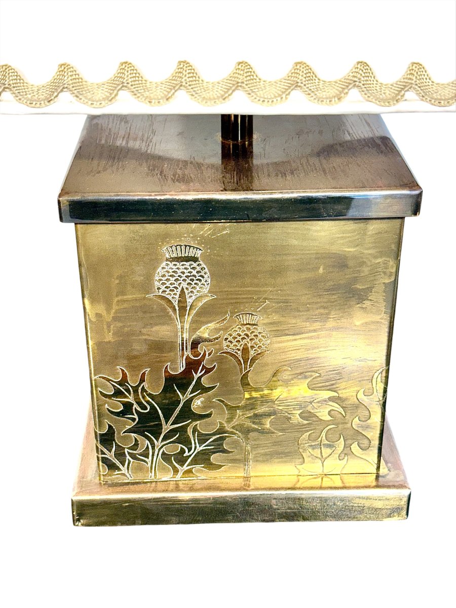 Gilt Brass Table Lamp With Finely Engraved Thistle Motif-photo-8
