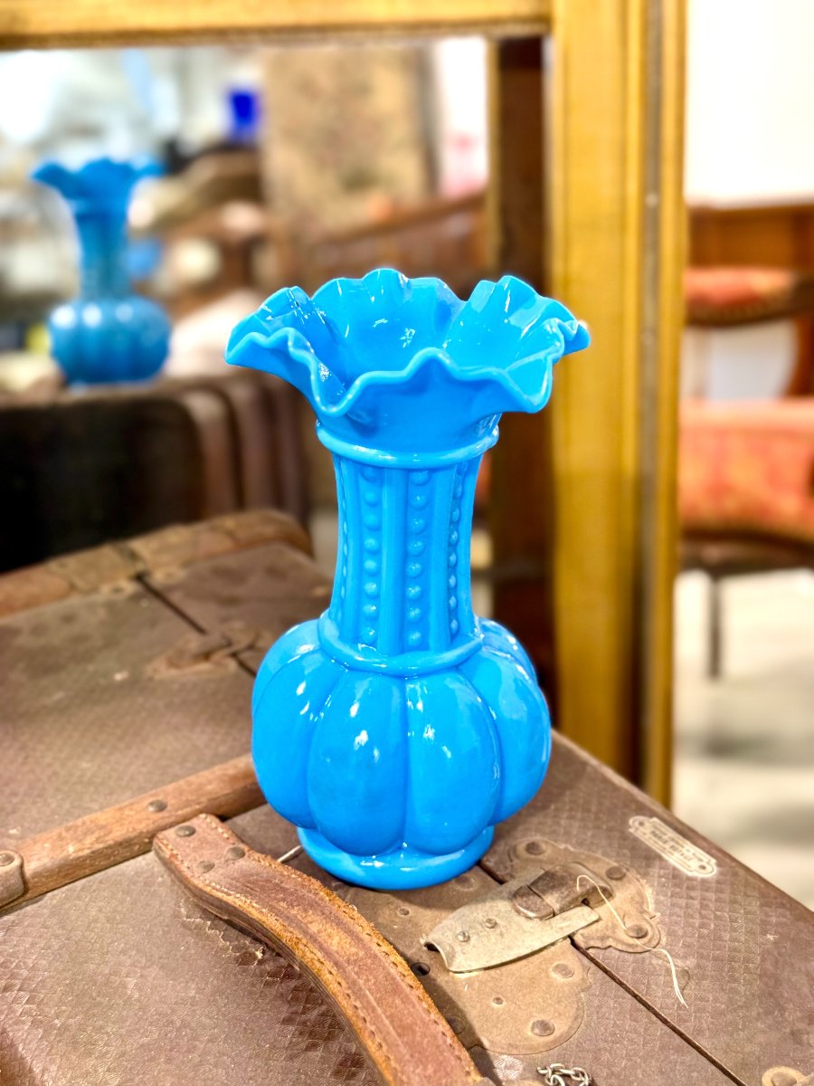Vase en  opaline bleue, d'époque Napoléon III, France XIXè siècle-photo-2