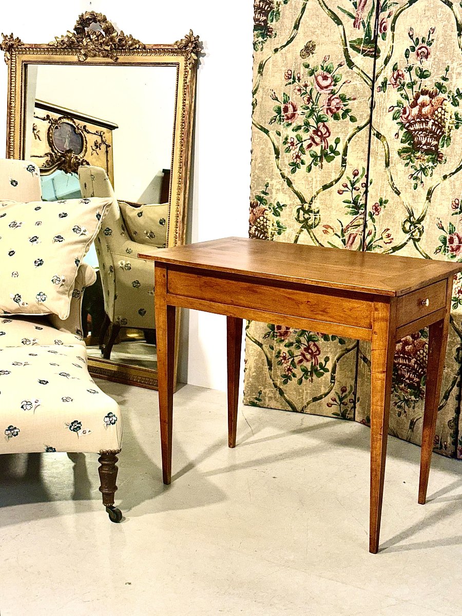 19th Century French Petite Cherrywood Table With Drawer-photo-2