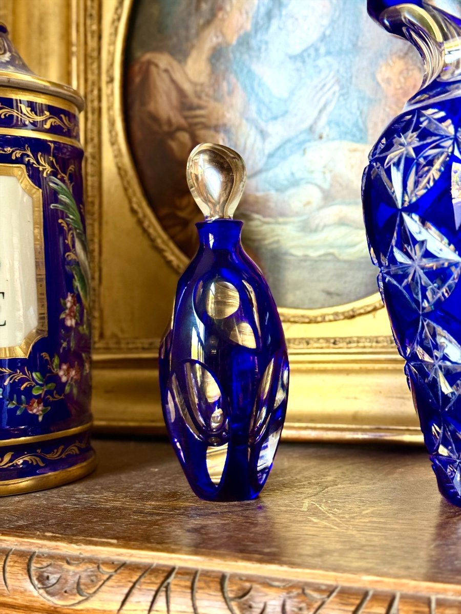 Saint Louis Blue Overlay Crystal Perfume Bottle, 1998 Limited Edition-photo-2