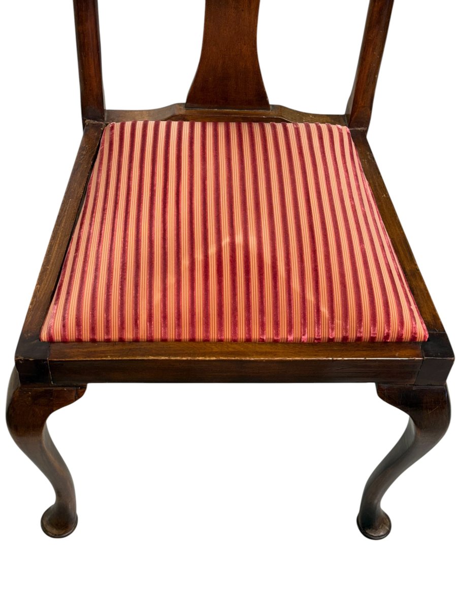 Ensemble de six chaises de salle à manger anglaises en noyer, époque géorgienne (XIXe siècle)-photo-2