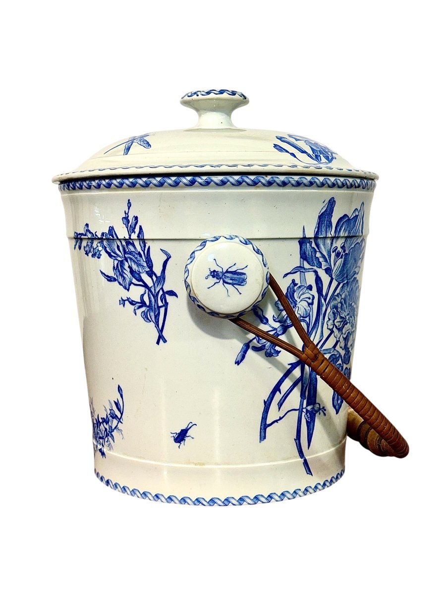 Grand pot couvert en faïence bleue et blanche de Gien, XIXe siècle-photo-2