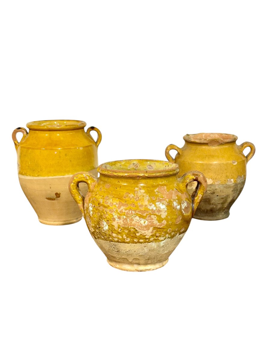 Set Of Three Yellow French Provincial Confit Pots, Early 19th Century