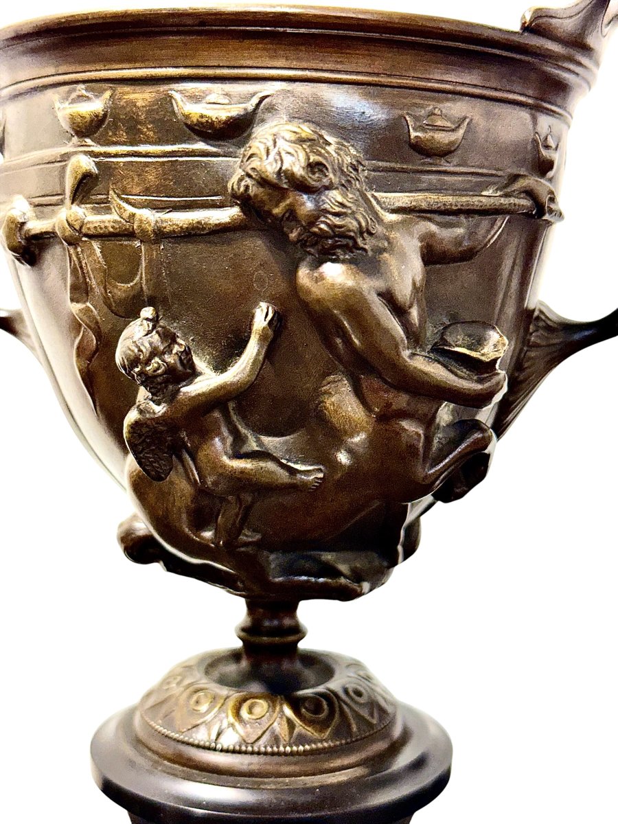 Pair Of 19th Century French Bronze Urns On Marble Pedestals-photo-3