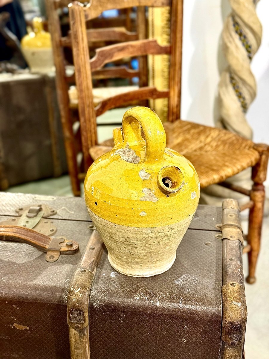 19th Century French Yellow Glazed Terracotta Gargoulette Water Jug-photo-4
