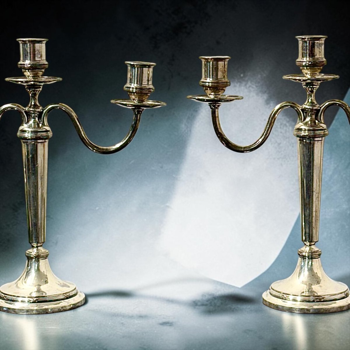 Paire de candélabres français en métal argenté par Victor Saglier, vers 1880-photo-8