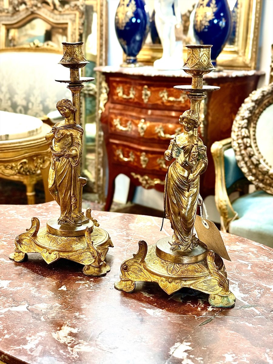 Paire de bougeoirs en bronze doré à figures féminines néoclassiques, XIXe-photo-8