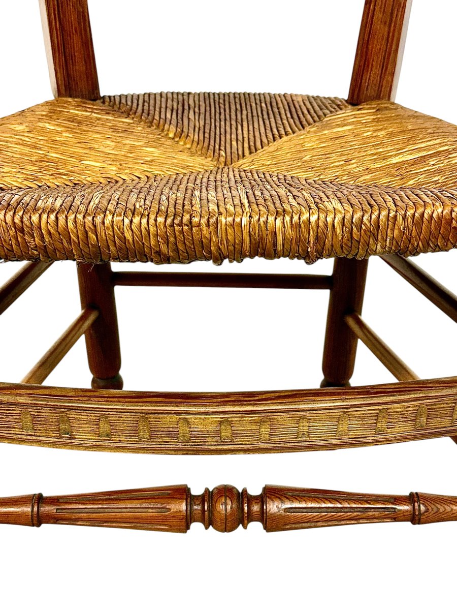 Chaise d'enfant provinciale en pin avec assise en paille tressée, France du XIXe siècle-photo-1