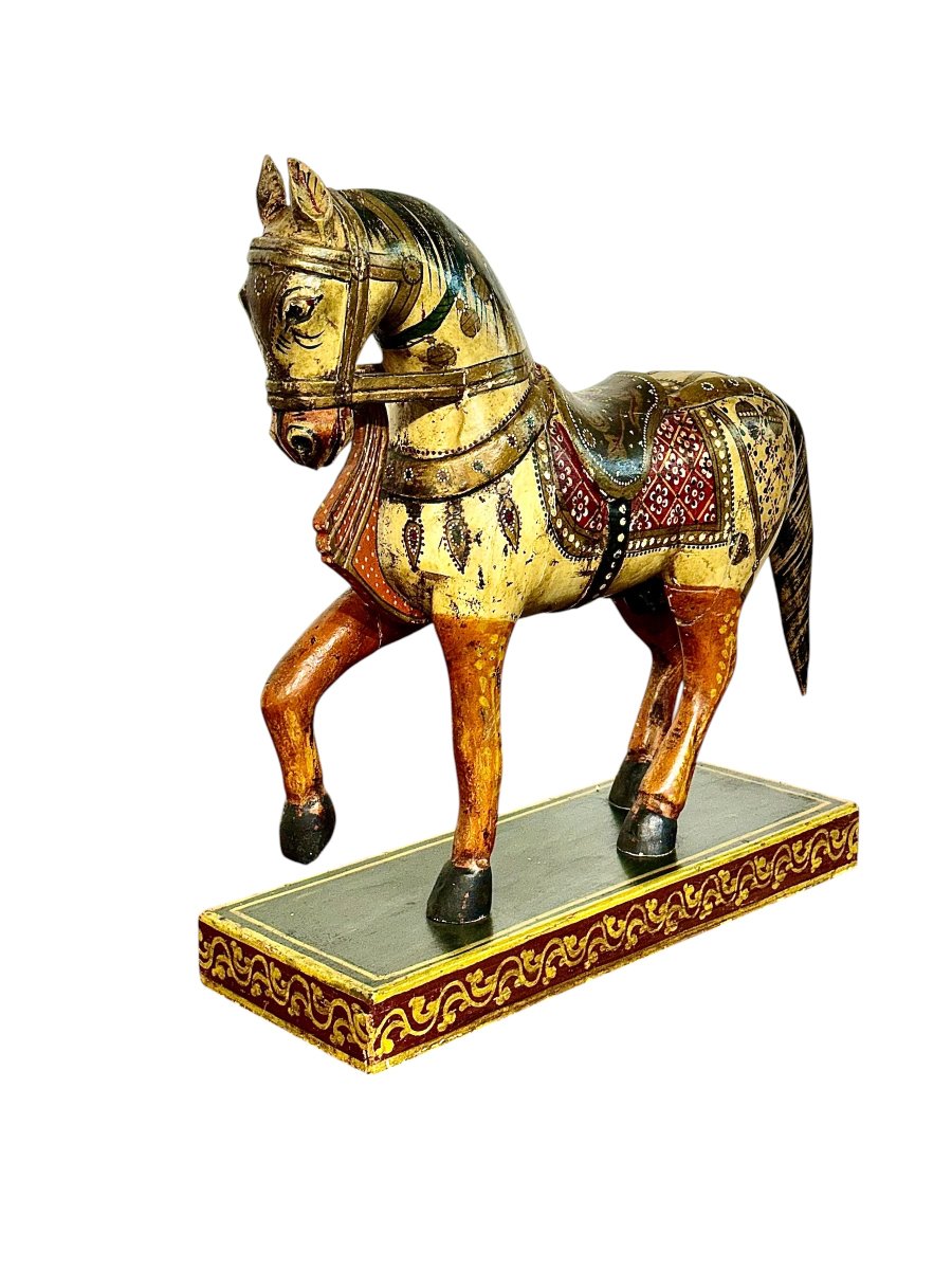 Indian Polychrome And Gilt Carved Wooden Ceremonial Horse, Circa 1950-photo-4