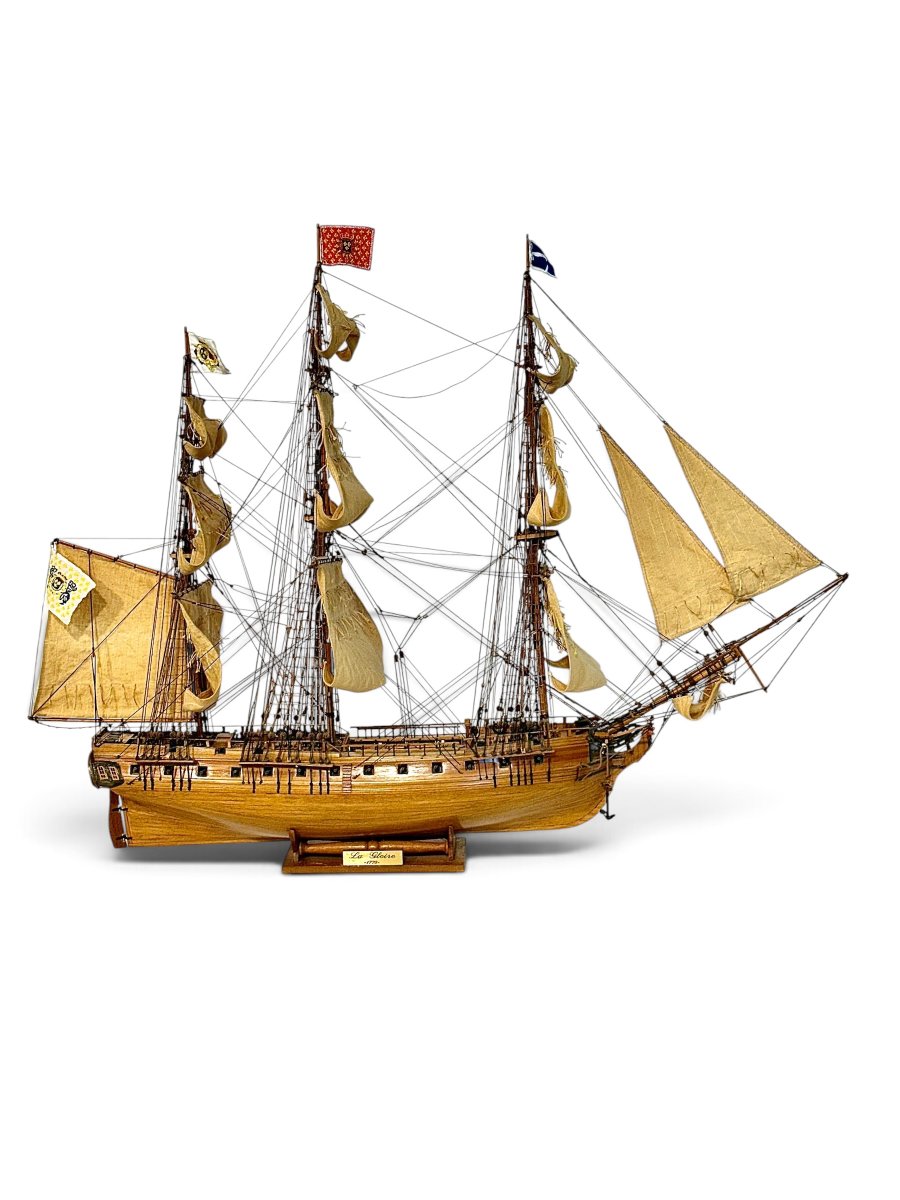 Large French Naval Warship Model “la Gloire 1778”, 20th Century-photo-8