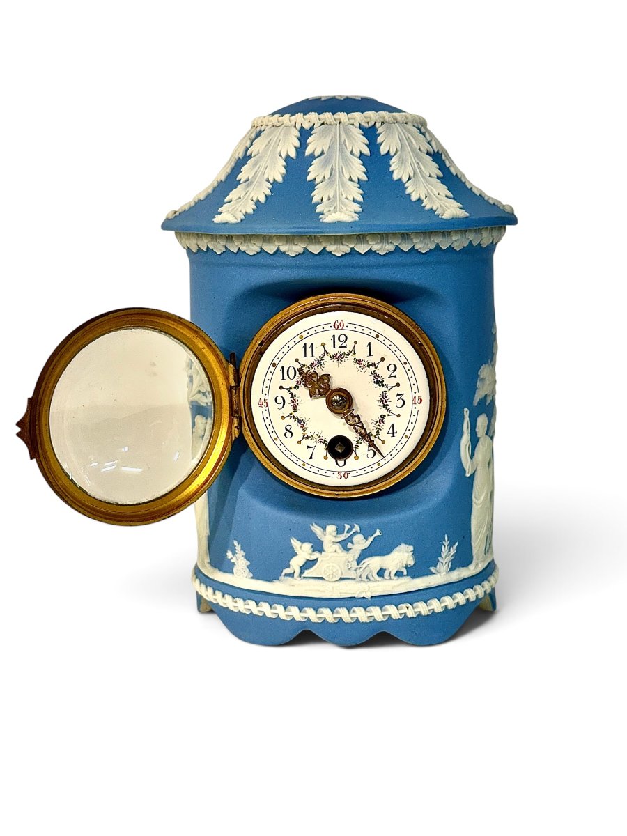 Horloge Wedgwood en Jasperware bleu du XIXe siècle, vers 1890-photo-1