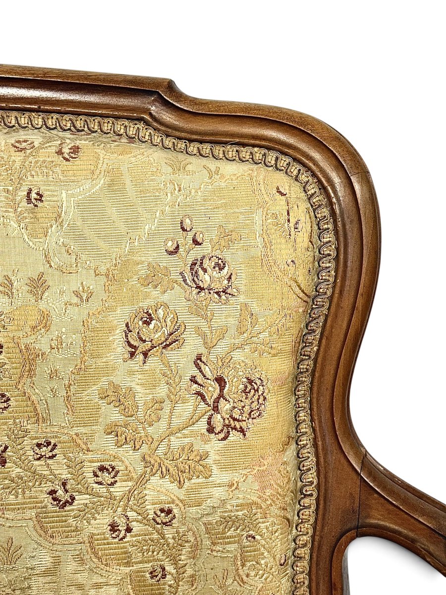 19th Century French Louis XV Style Carved Walnut Settee-photo-7