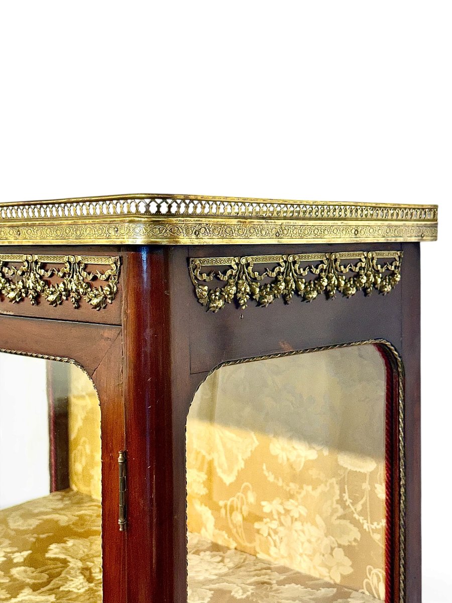 Vitrine française XIXe siècle à décor de bronze doré-photo-6
