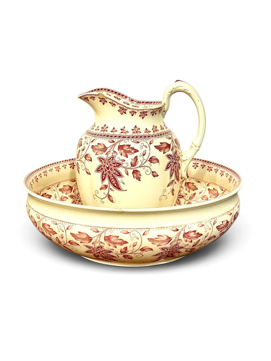 French Sarreguemines Burgos Wash Basin And Pitcher Set, Circa 1900