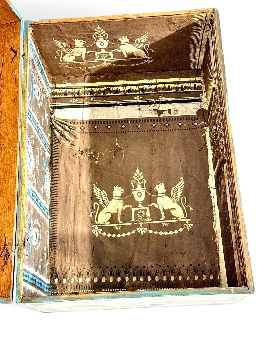 19th Century Austrian Folk Art Polychrome Painted Spruce Marriage Chest-photo-2
