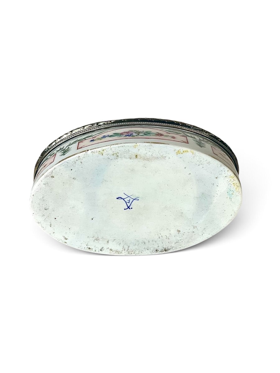 18th Century Sèvres Porcelain Box With Puiforcat Silver Mount-photo-8
