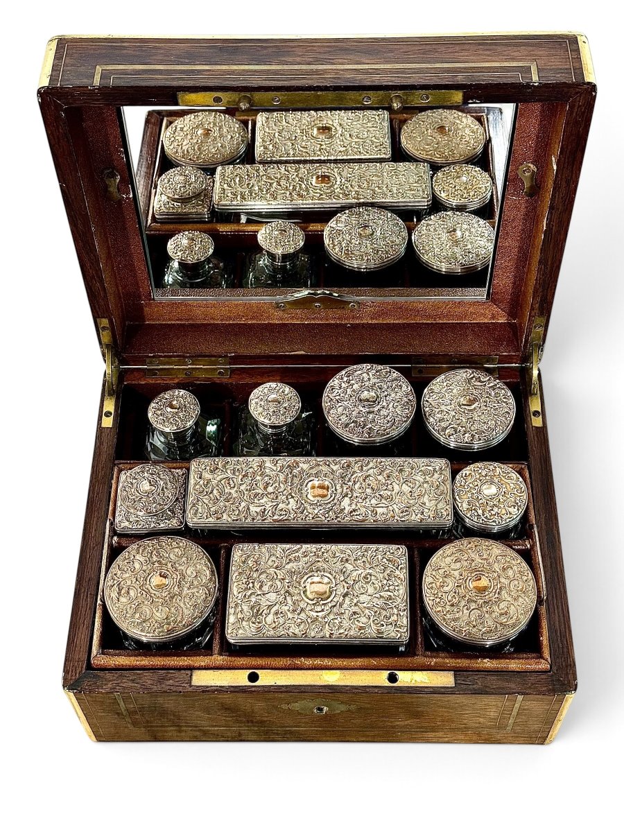 Coffret de voyage anglais victorien en noyer et cristal, vers 1880-photo-4