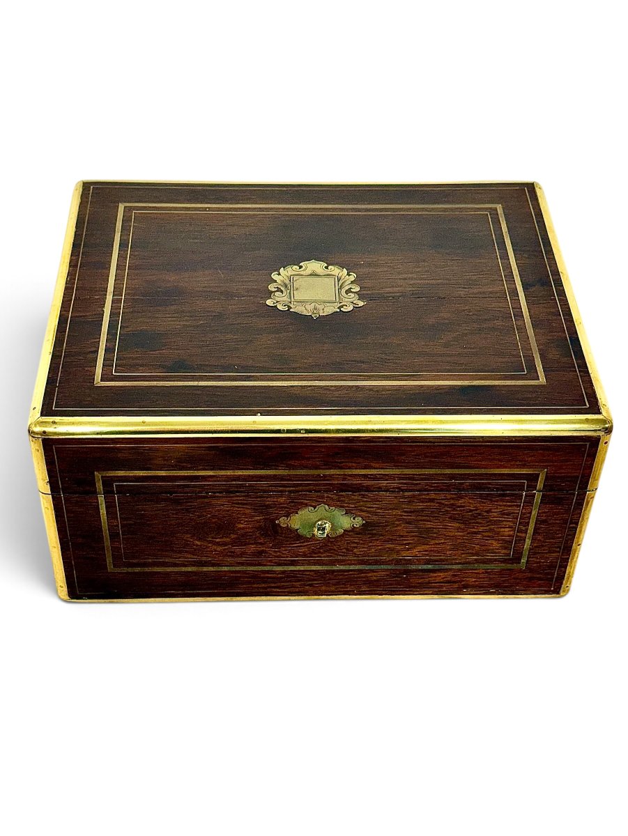 Coffret de voyage anglais victorien en noyer et cristal, vers 1880