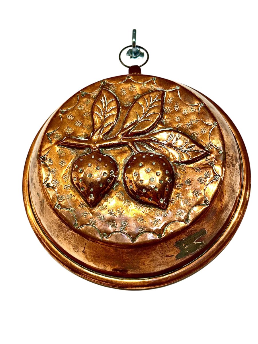 Pair Of Antique French Repoussé Copper Moulds With Fruit Motifs-photo-5