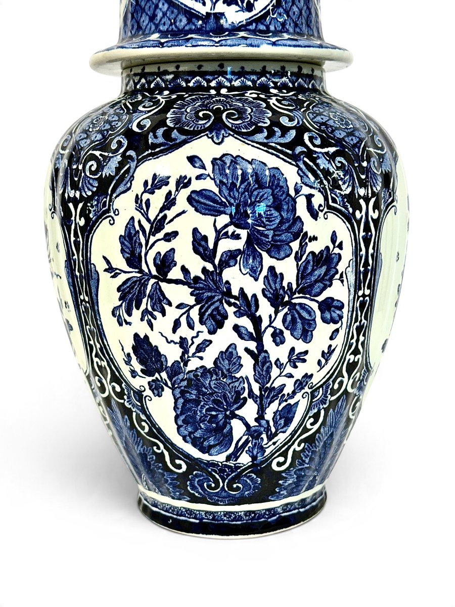 Belgian Boch Delft Blue And White Floral Lidded Ginger Jar, Circa 1920-photo-3