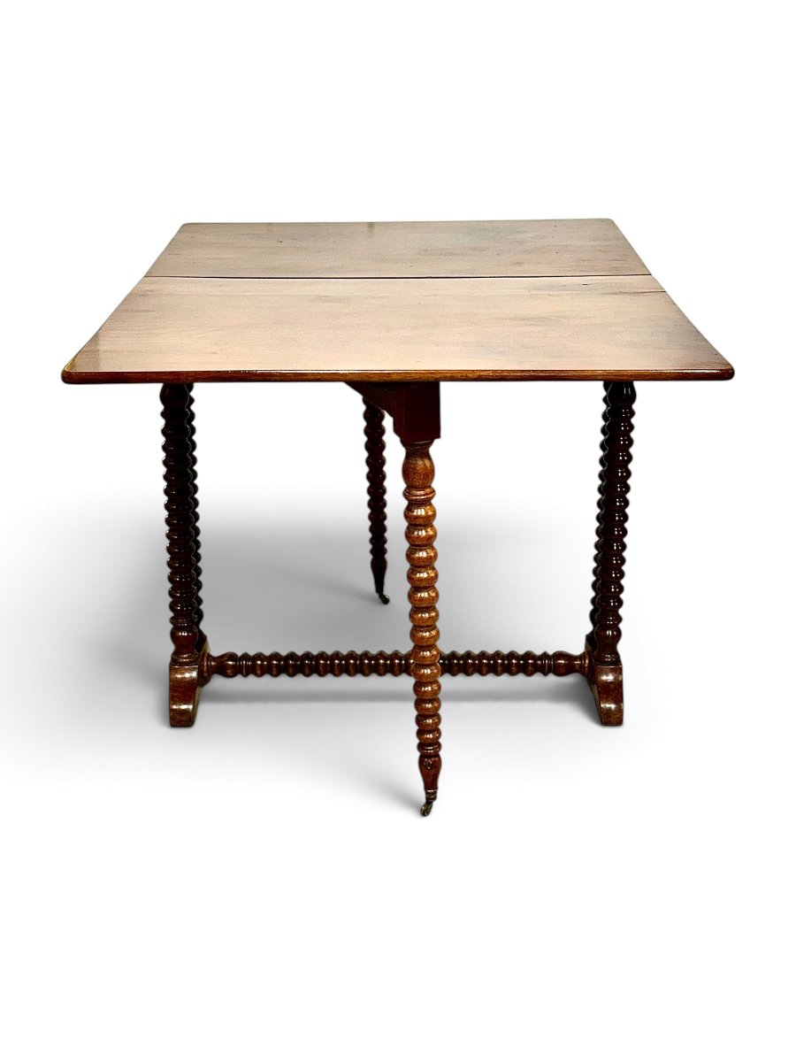 19th-century English Drop-leaf Table With Bobbin-turned Base