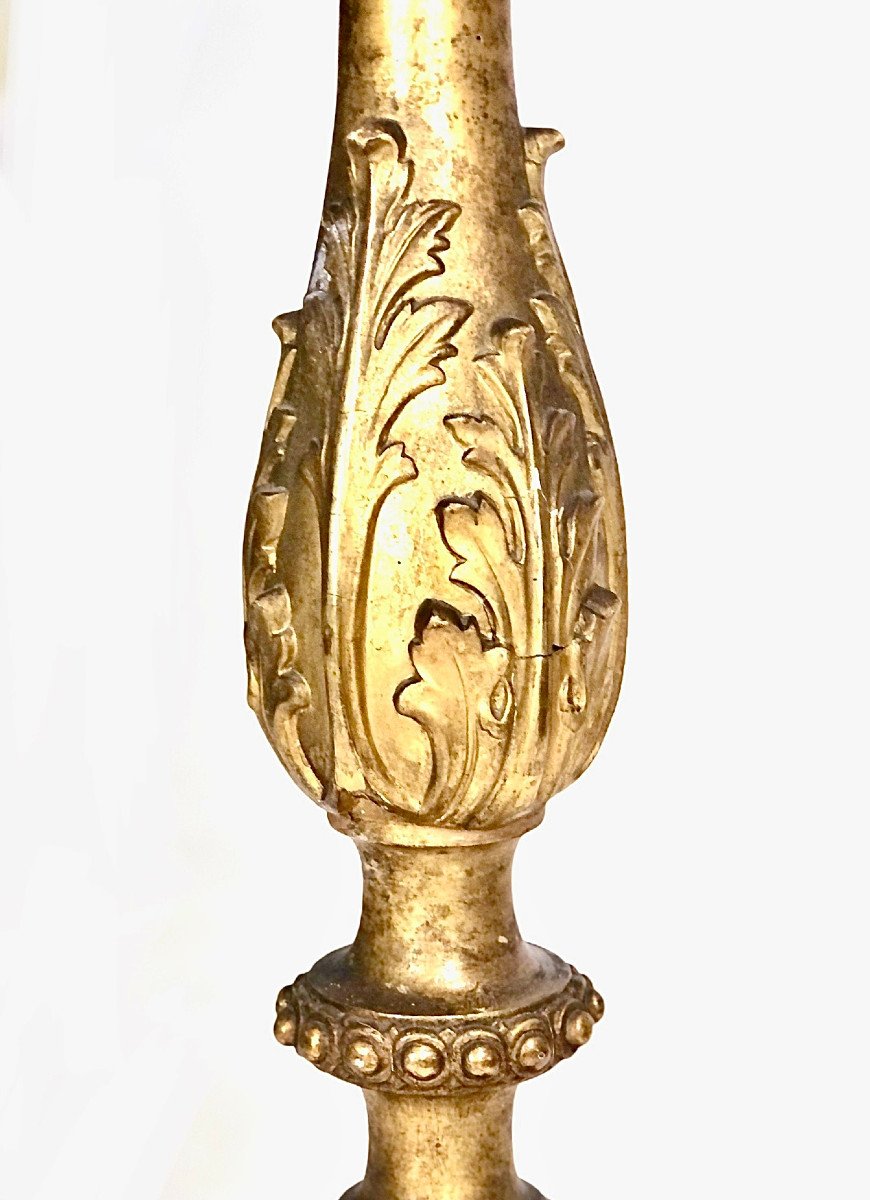 An Impressive Gilt Wood Pedestal-photo-3