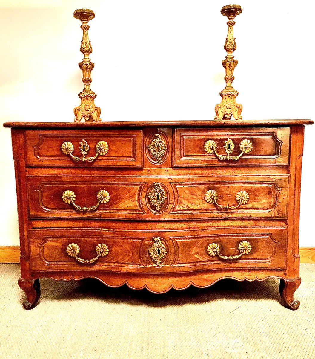 Commode Serpentine En Bois Fruitier Du XVIIIème Siècle