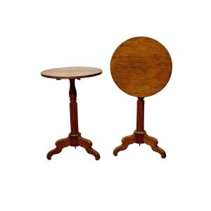 Pair Of 19th Century Guéridon Tables In Walnut