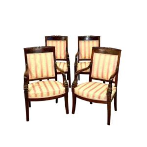 Suite de 4 fauteuils d’époque Empire en noyer