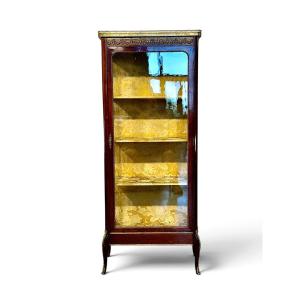 Vitrine française XIXe siècle à décor de bronze doré