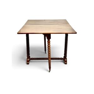 19th-century English Drop-leaf Table With Bobbin-turned Base