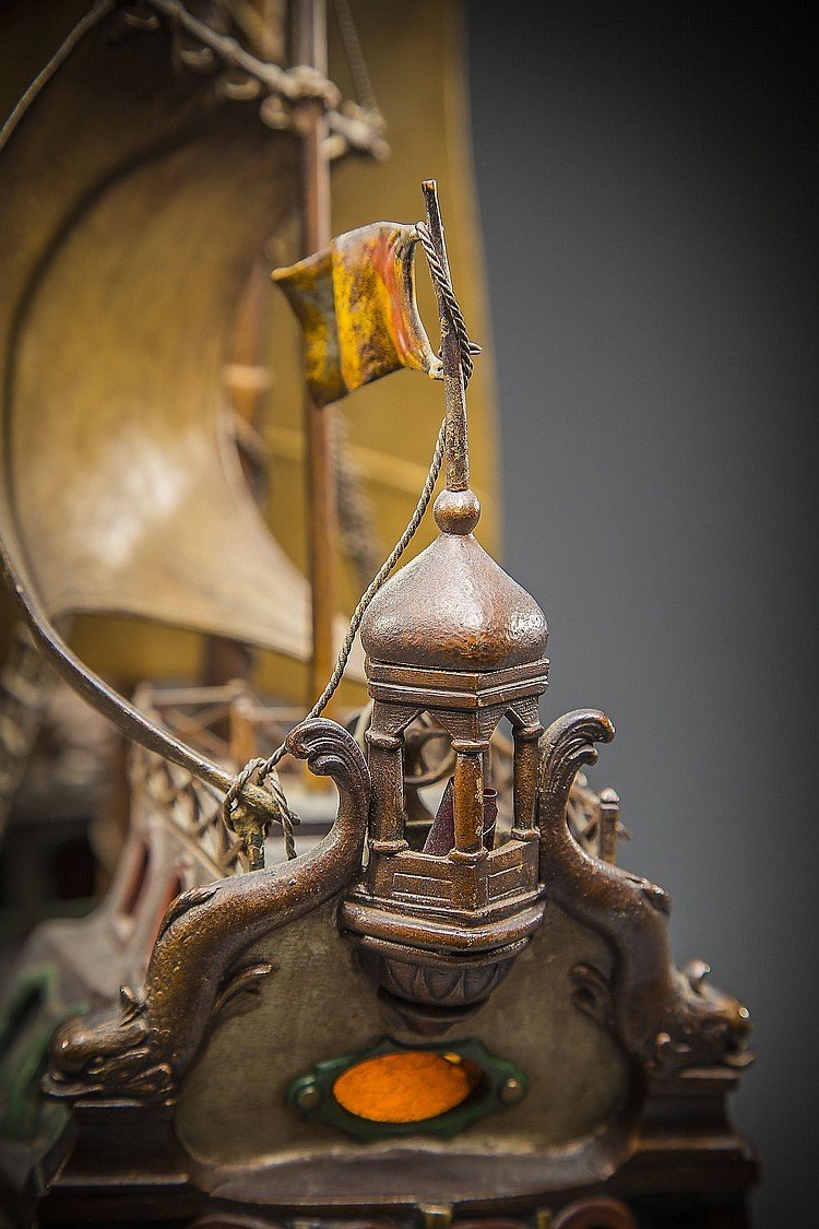 Large Vienna Bronze Lamp "gallion" Circa 1900 From Maison Bergman-photo-2