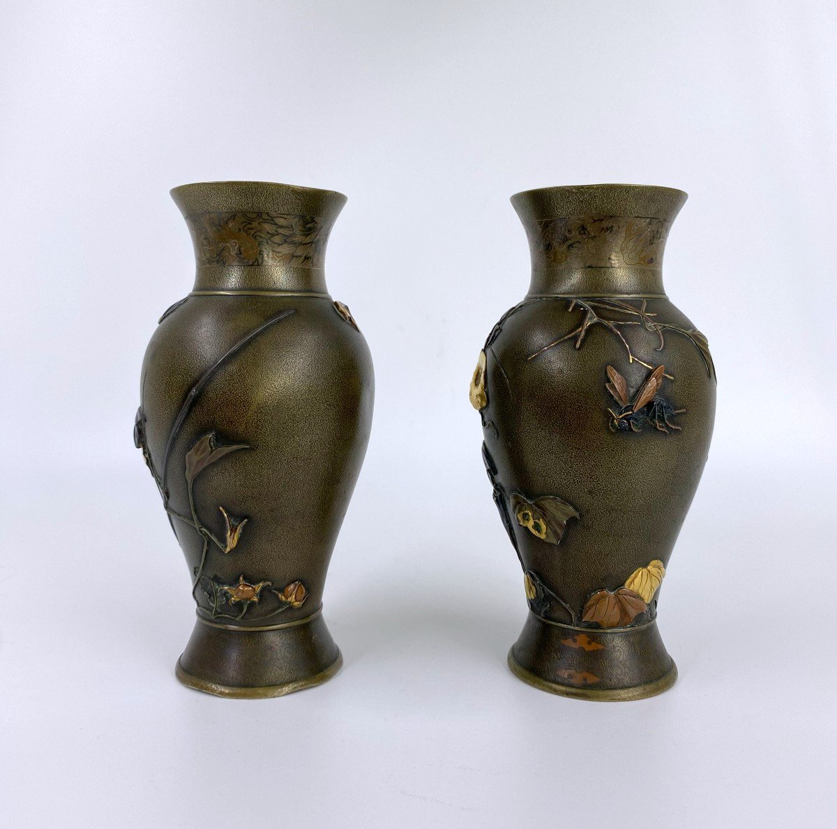 Antique Japanese Mixed Metal Bronze Vases Pair -photo-2