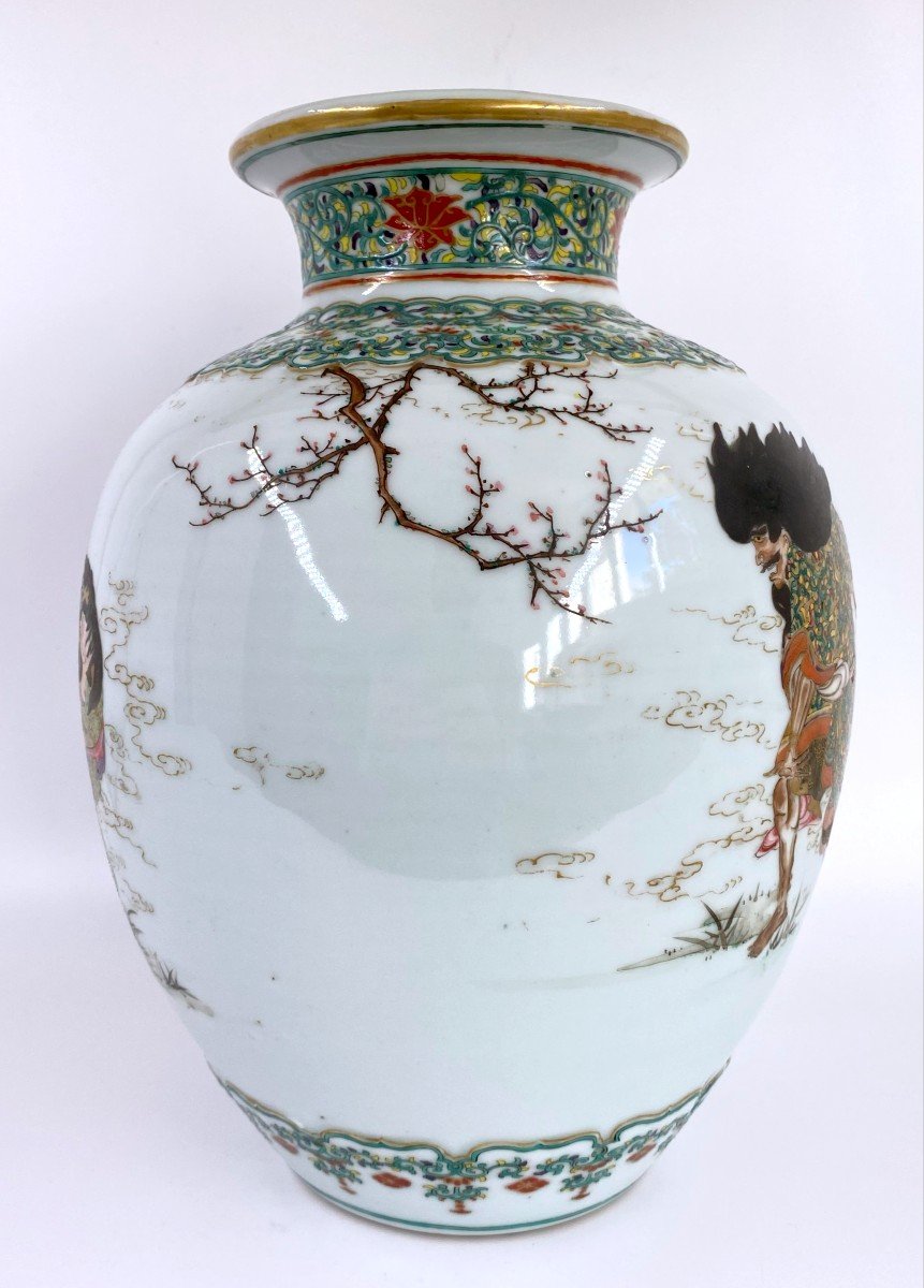 Vase En Porcelaine Japon Signé Makuzu Kozan-photo-1