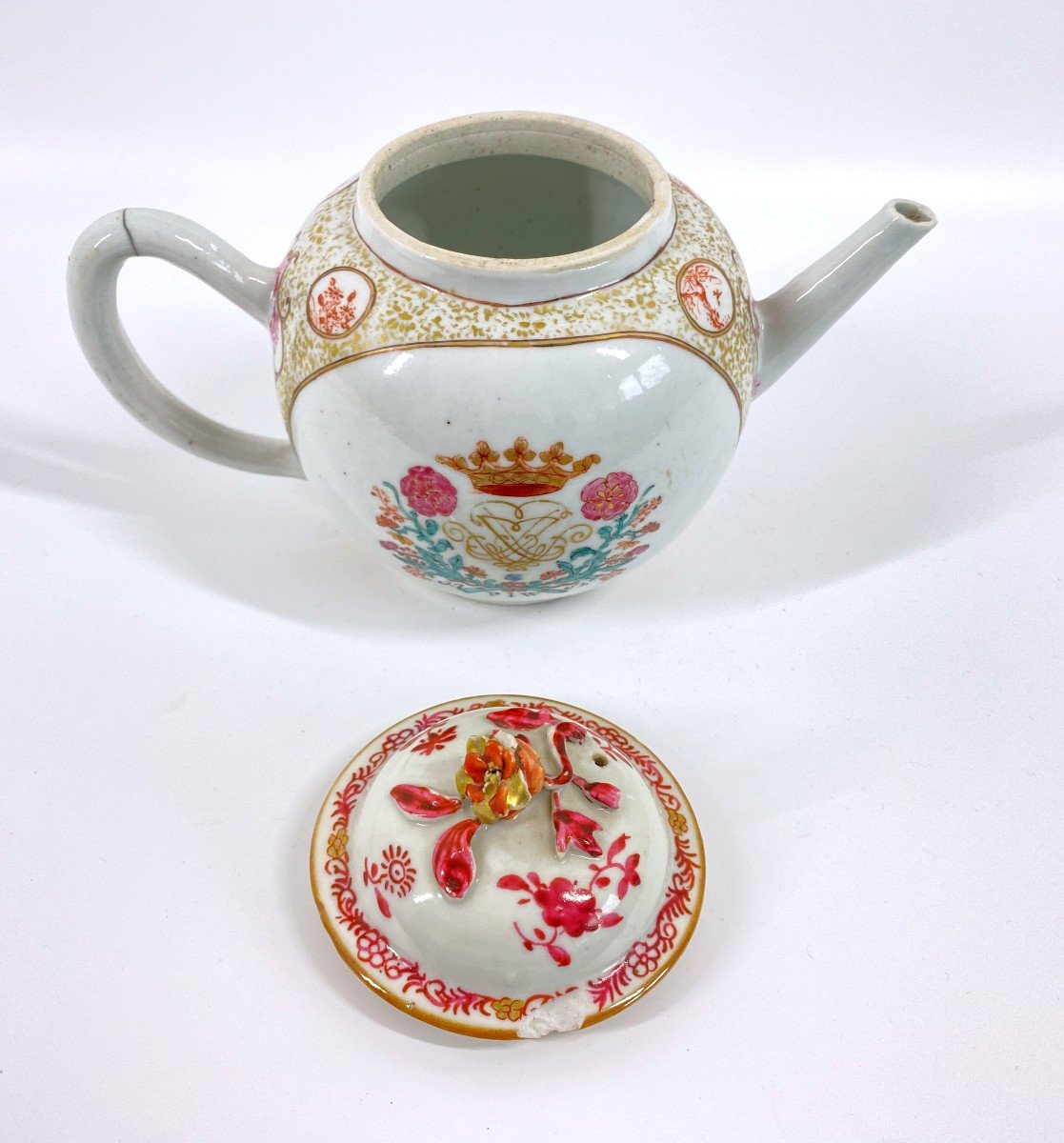 Chinese Porcelain Teapot Export Coat Of Arms Dated 1752 Famille Rose-photo-3