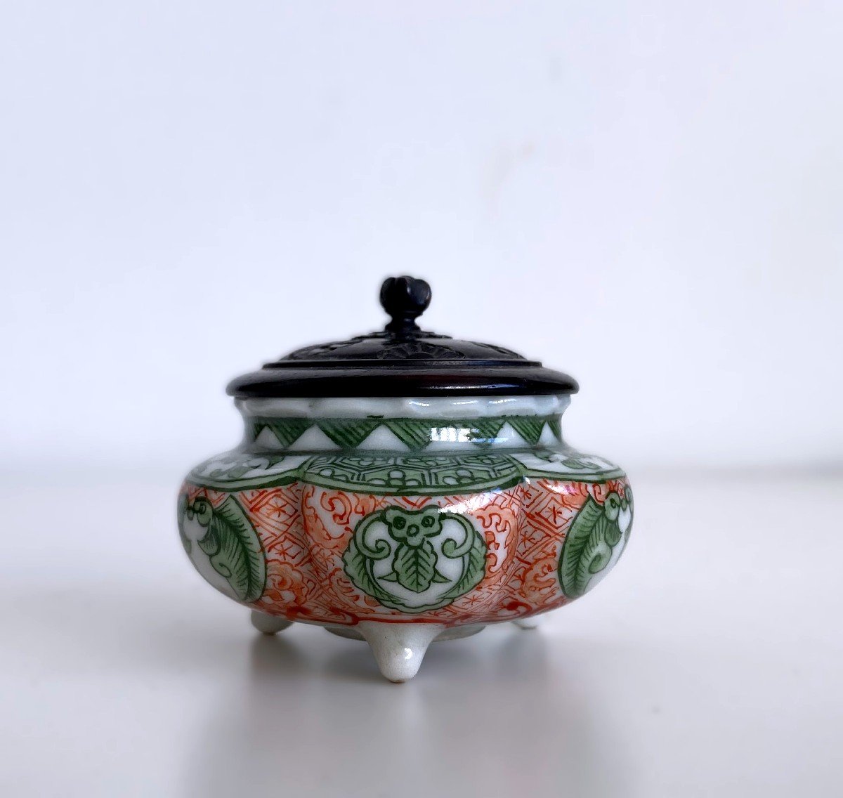 Makuzu Kozan - Japanese Small Incense Burner Koro Tripod Vase -photo-2
