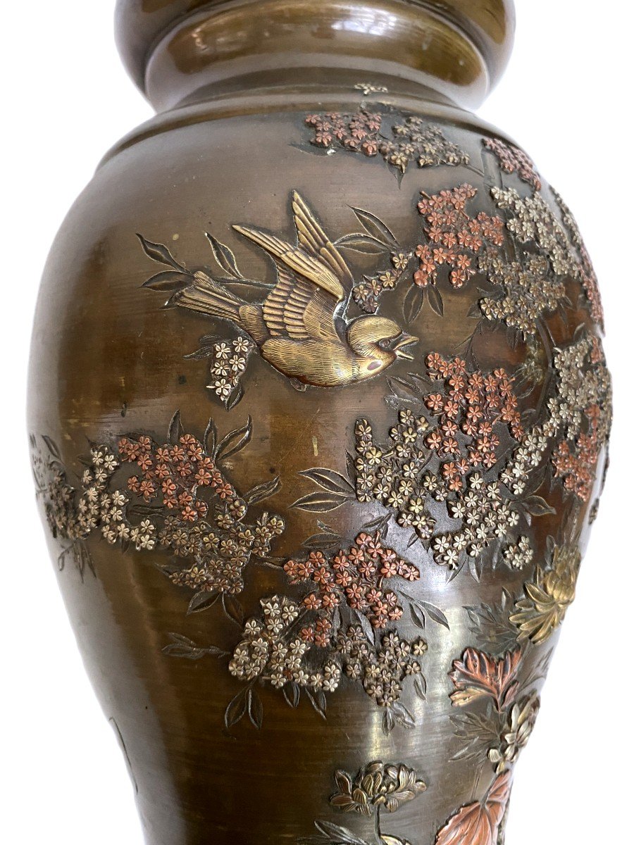 Grand Vase En Bronze Japonais Décor Shakudo Relief -photo-4