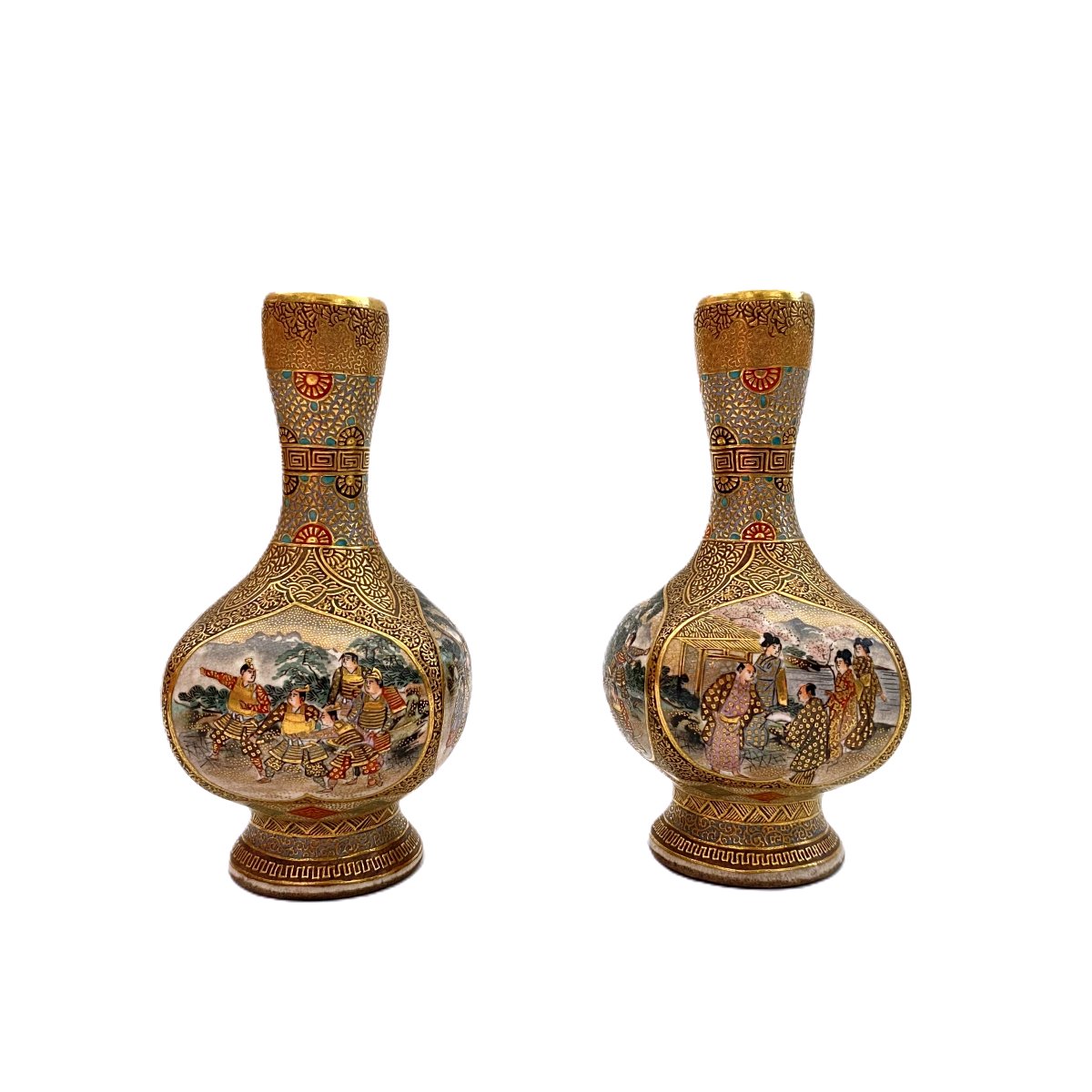 Paire de petits vases en faïence de Satsuma Japon -photo-2