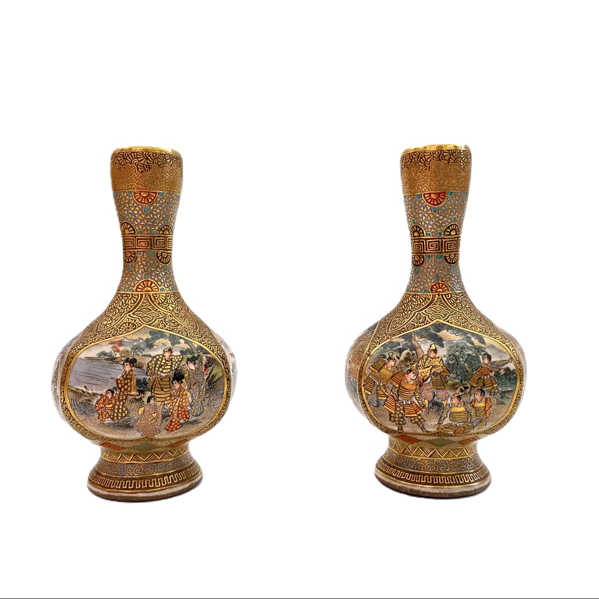 Paire de petits vases en faïence de Satsuma Japon -photo-1