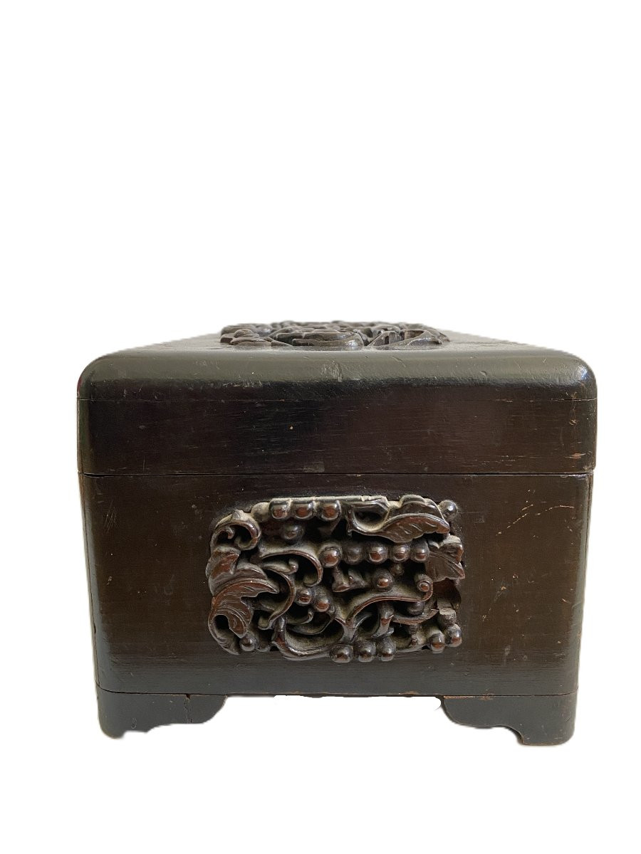 Boite en bois avec incrustations motifs de LingZhi Chine -photo-1