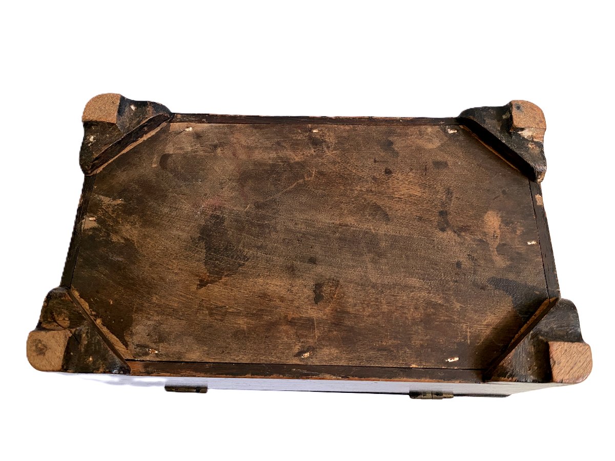 Boite en bois avec incrustations motifs de LingZhi Chine -photo-3