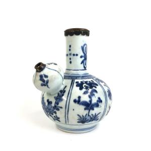 17th C Japanese Arita Porcelain Blue & White Kendi 