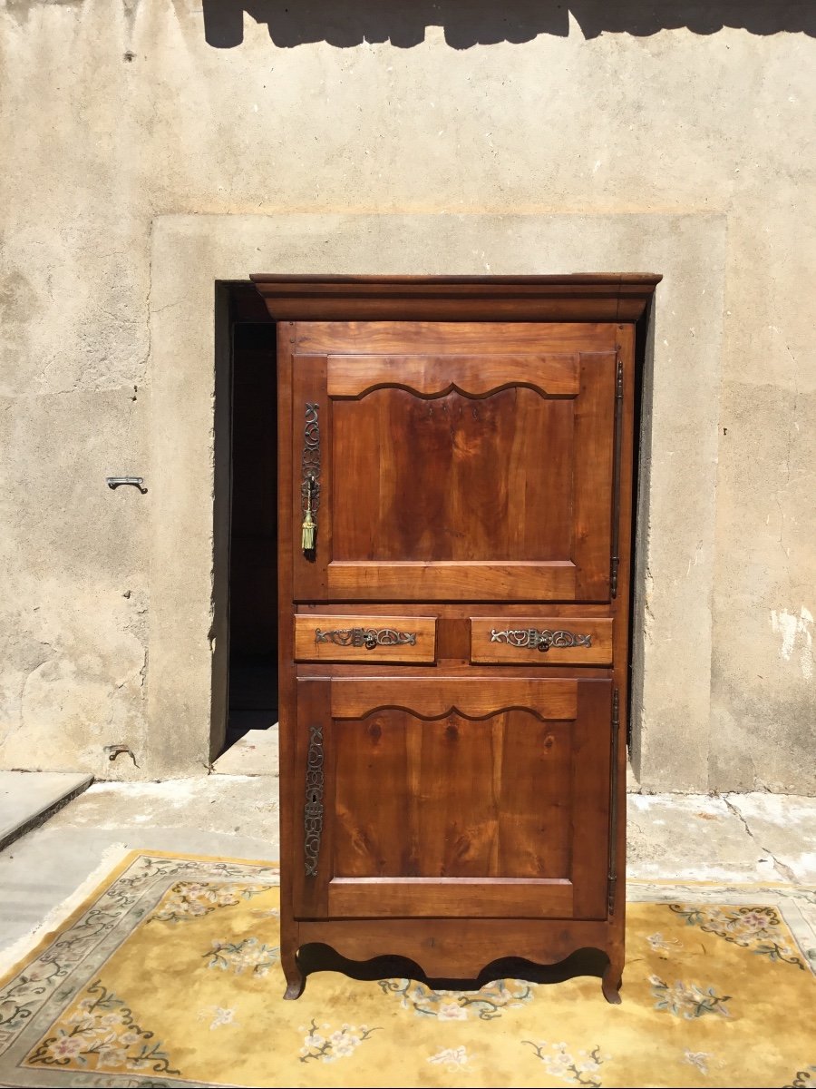 Vendeen Louis XV Cabinet In 18th Century Cherry