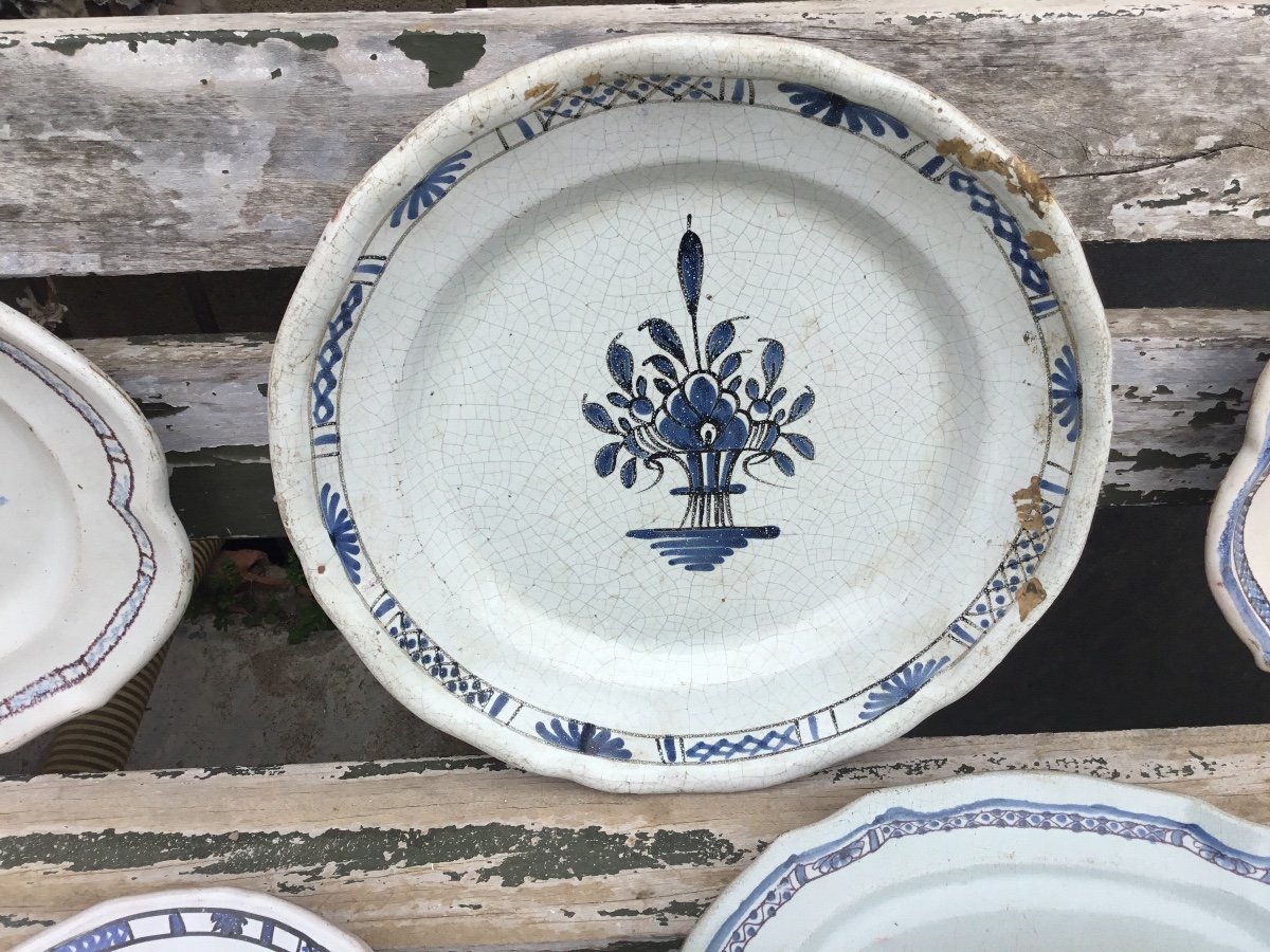 4 Dishes Plus An Earthenware Plate, Rouen And Clermont-ferrand, 18th-photo-2