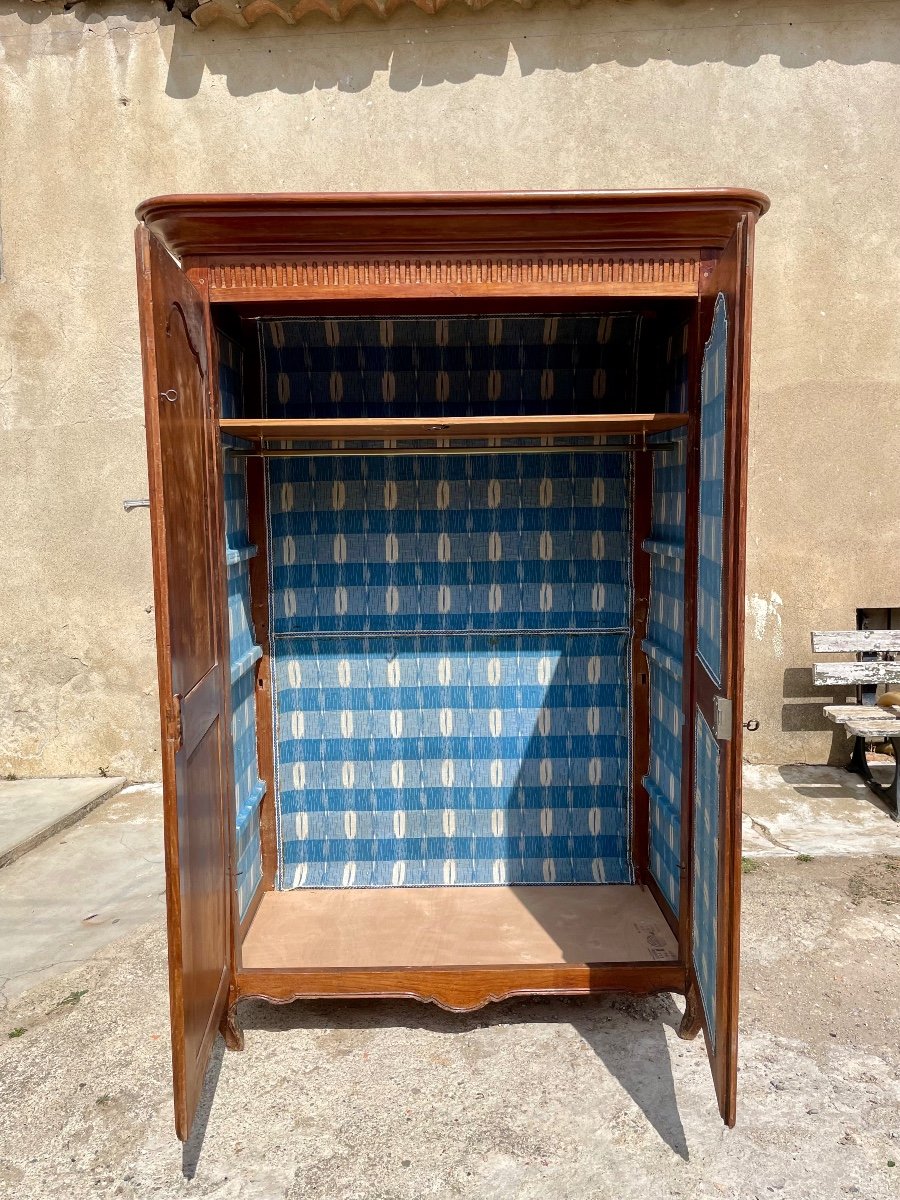Louis XV Wardrobe In Cherry Wood From The 18th Century.-photo-3