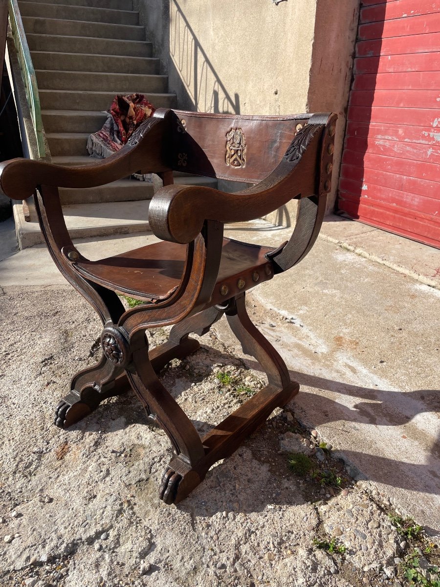 Fauteuil Dagobert, Louis XIII, En Chêne D’époque XVIIIem Siècle.-photo-3