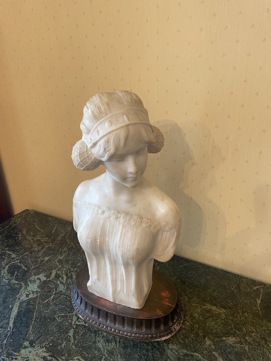 Art Nouveau Bust Of A Woman In Marble. Simon, Montenave, 1900s.-photo-3