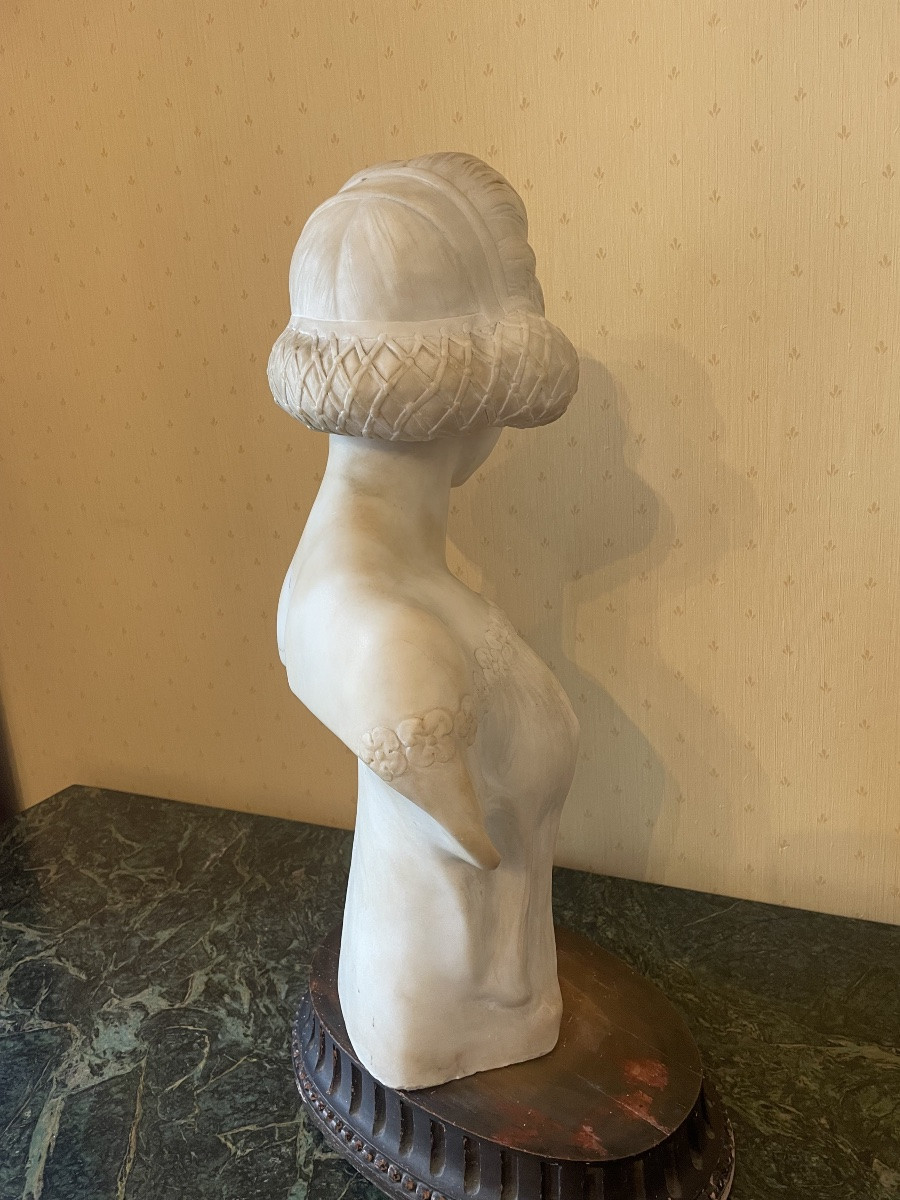Art Nouveau Bust Of A Woman In Marble. Simon, Montenave, 1900s.-photo-4